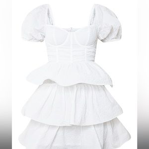 PRETTY LITTLE THING white crinkle tiered dress